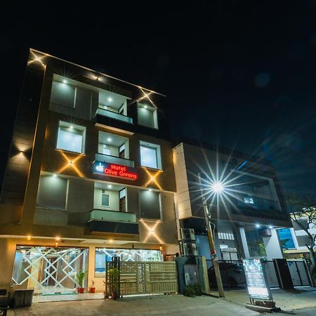 Hotel Olive Greens Near Jaipur International Airport מראה חיצוני תמונה